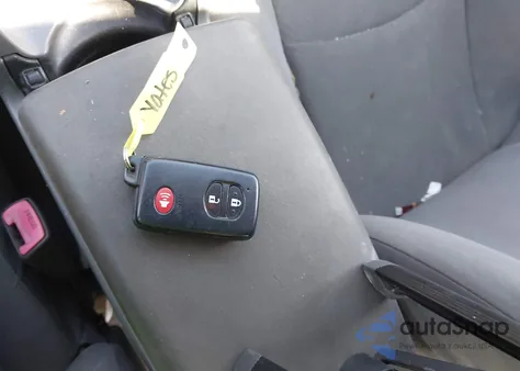 2011 Toyota Prius Three из США, поврежденный, VIN JTDKN3DU2B5316904